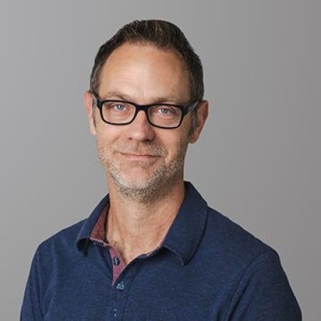 Chris Currier Headshot